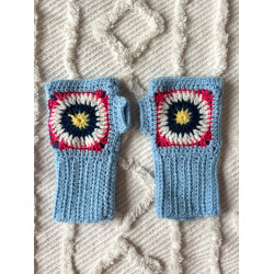 Light Blue Gloves by Limoncello Design & Handmade