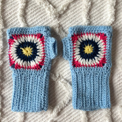 Light Blue Gloves by Limoncello Design & Handmade