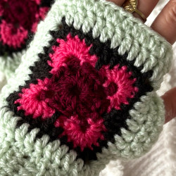 Light Green Gloves by Limoncello Design & Handmade